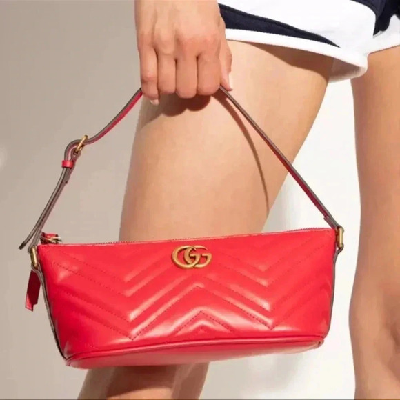 NWT GUCCI GG Marmont Small Shoulder Bag Red Matelassé Chevron Leather - Picture 1 of 11